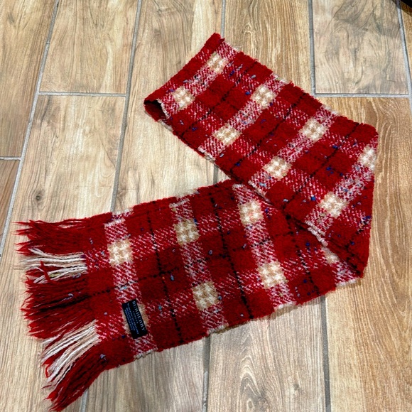 Burberry wool scarf - Picture 1 of 1